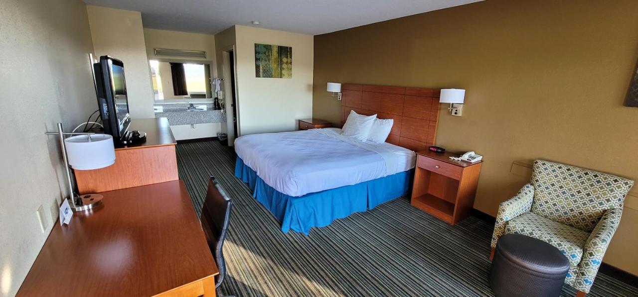 Quality Inn Ashburn Eksteriør bilde