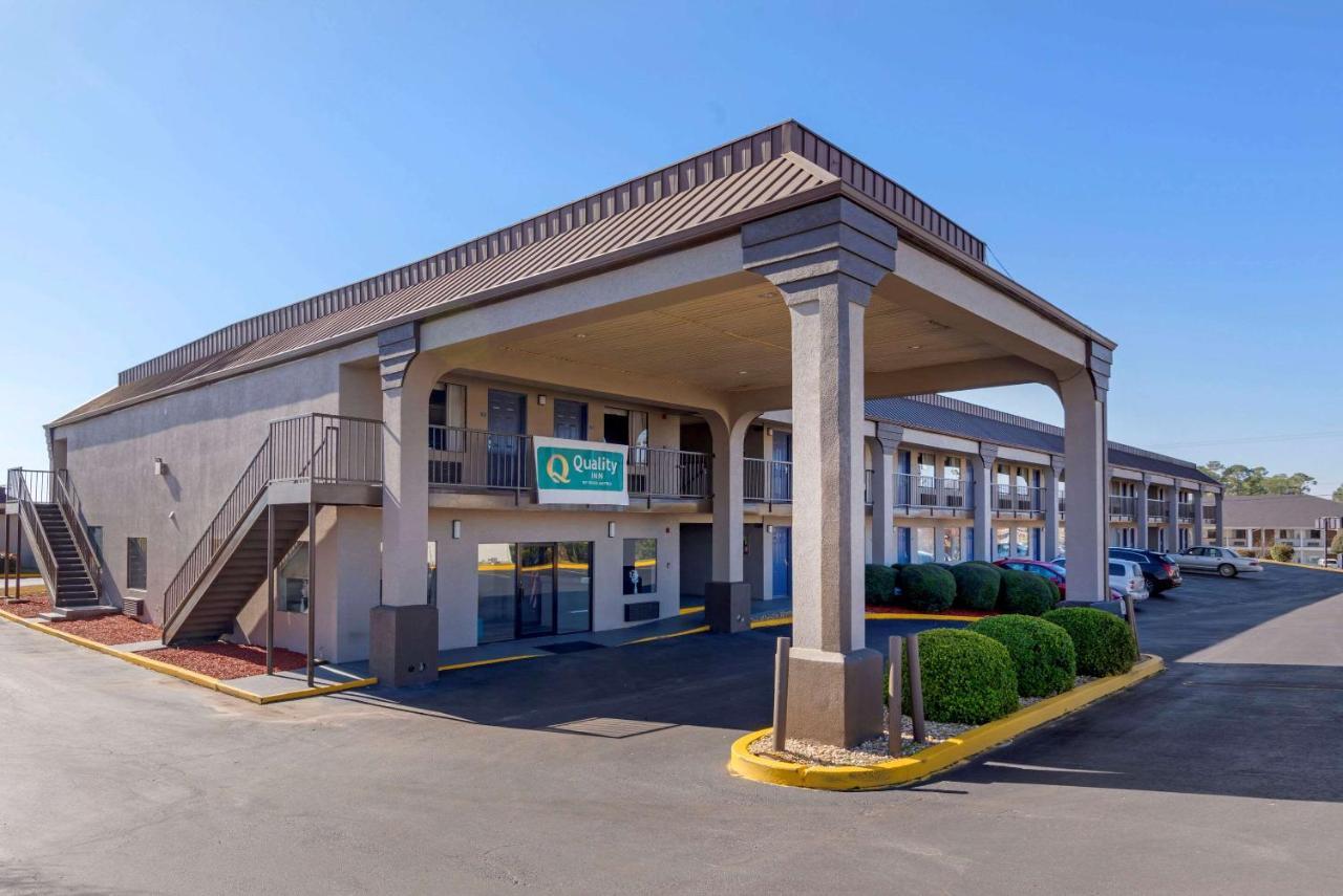 Quality Inn Ashburn Eksteriør bilde