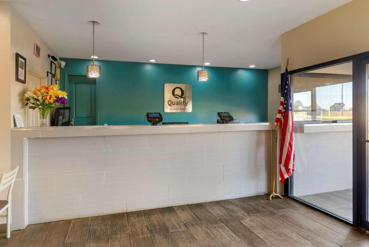 Quality Inn Ashburn Eksteriør bilde