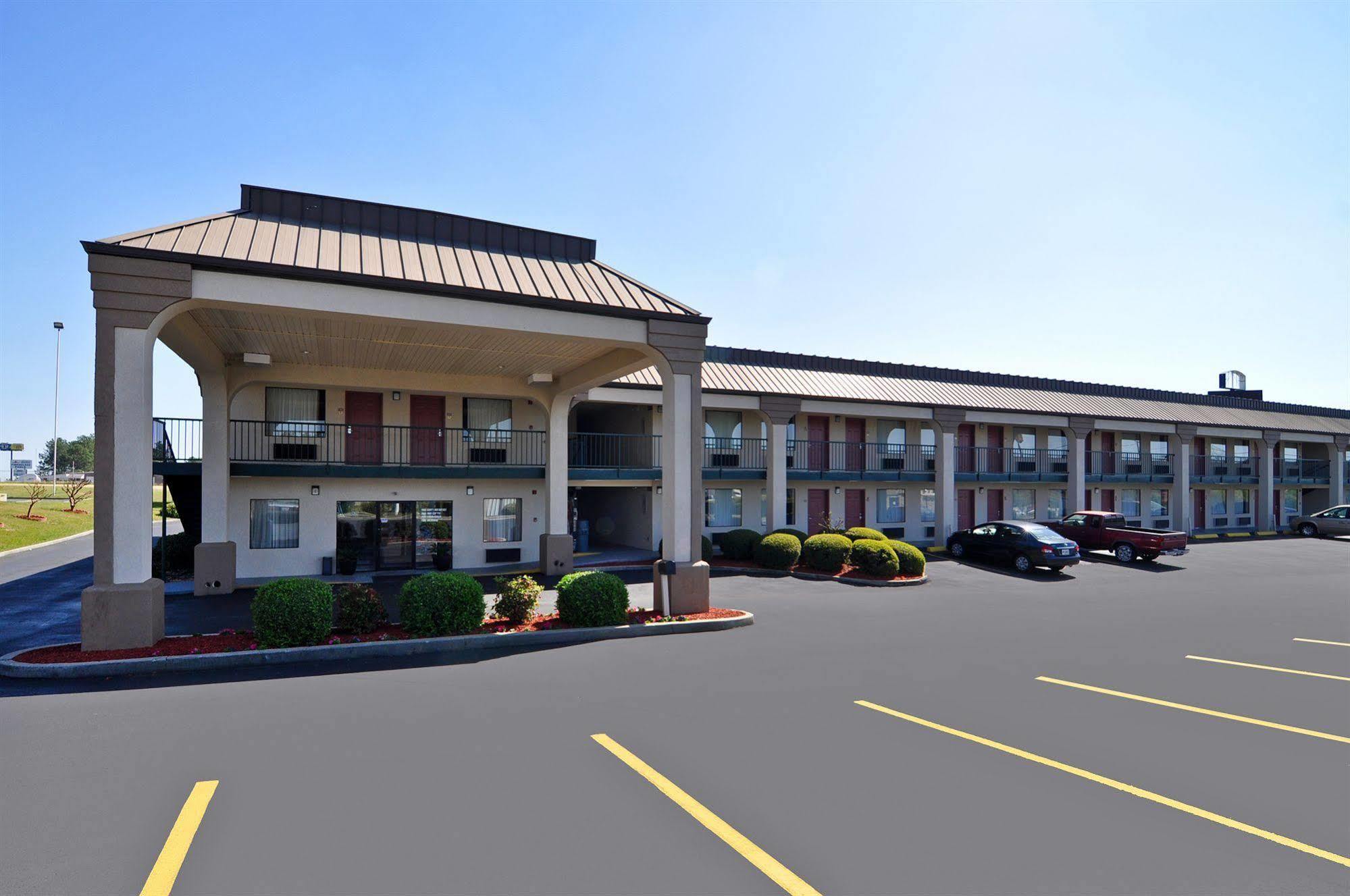 Quality Inn Ashburn Eksteriør bilde
